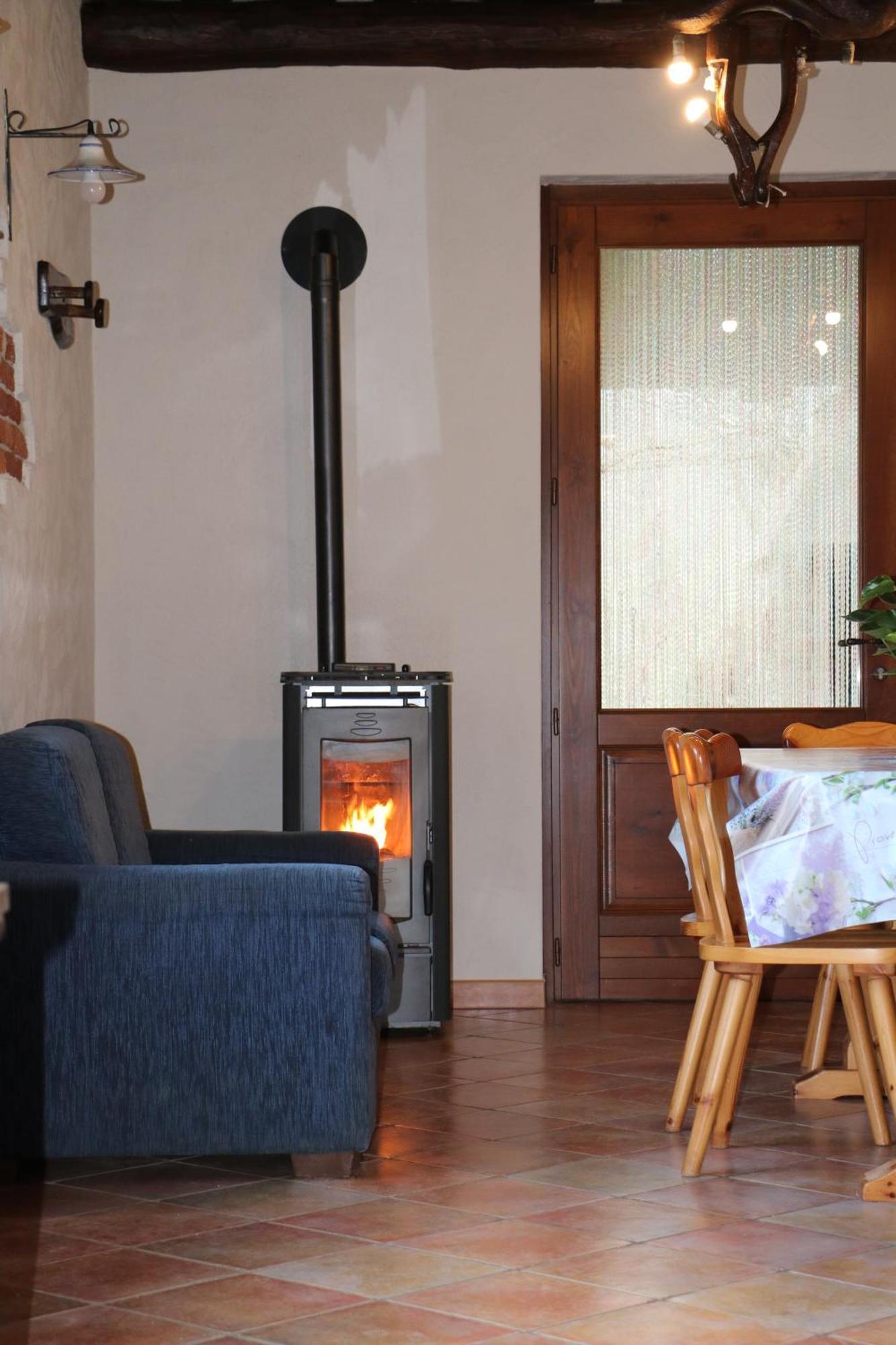 Casa Vacanze Le Primule Peveragno Eksteriør billede
